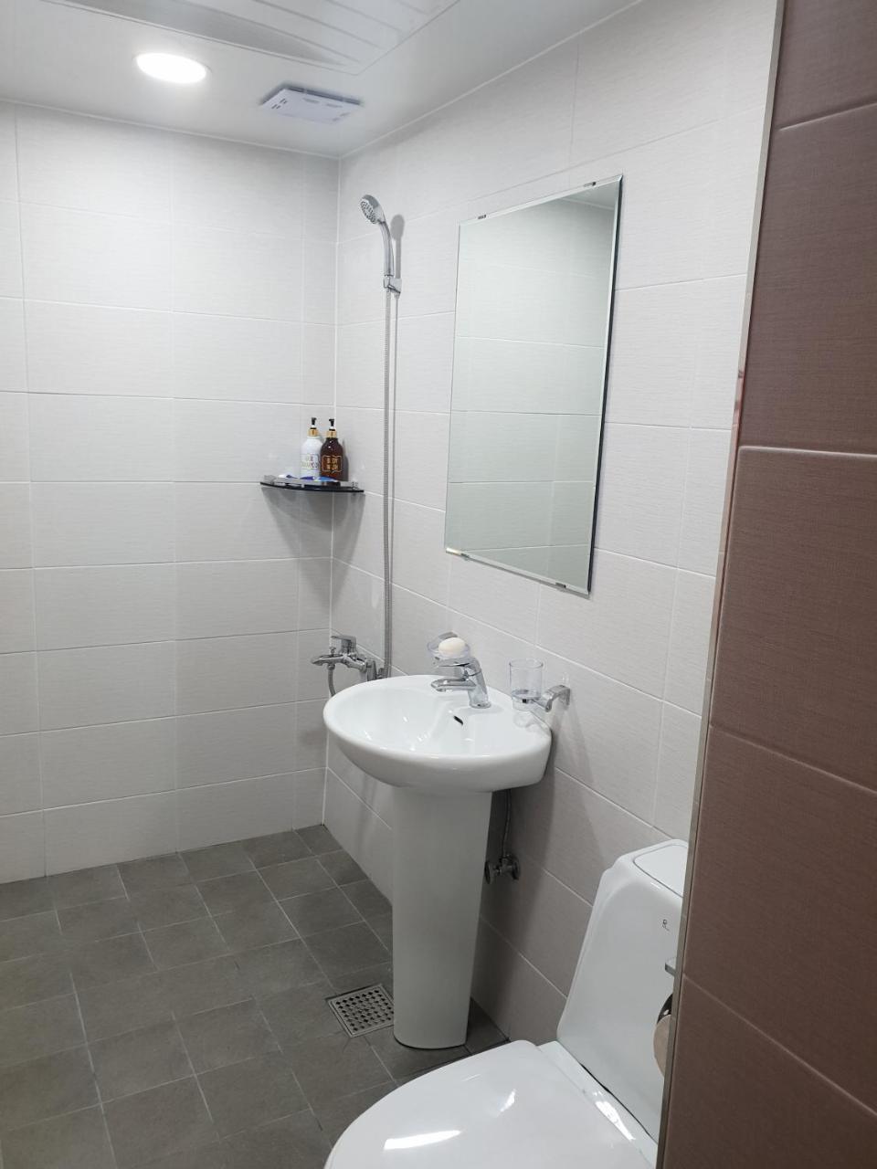 Youngstay Σεούλ Εξωτερικό φωτογραφία